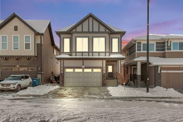 Property Photo: 492 Chinook Gate Square SW AB T4B 4W1