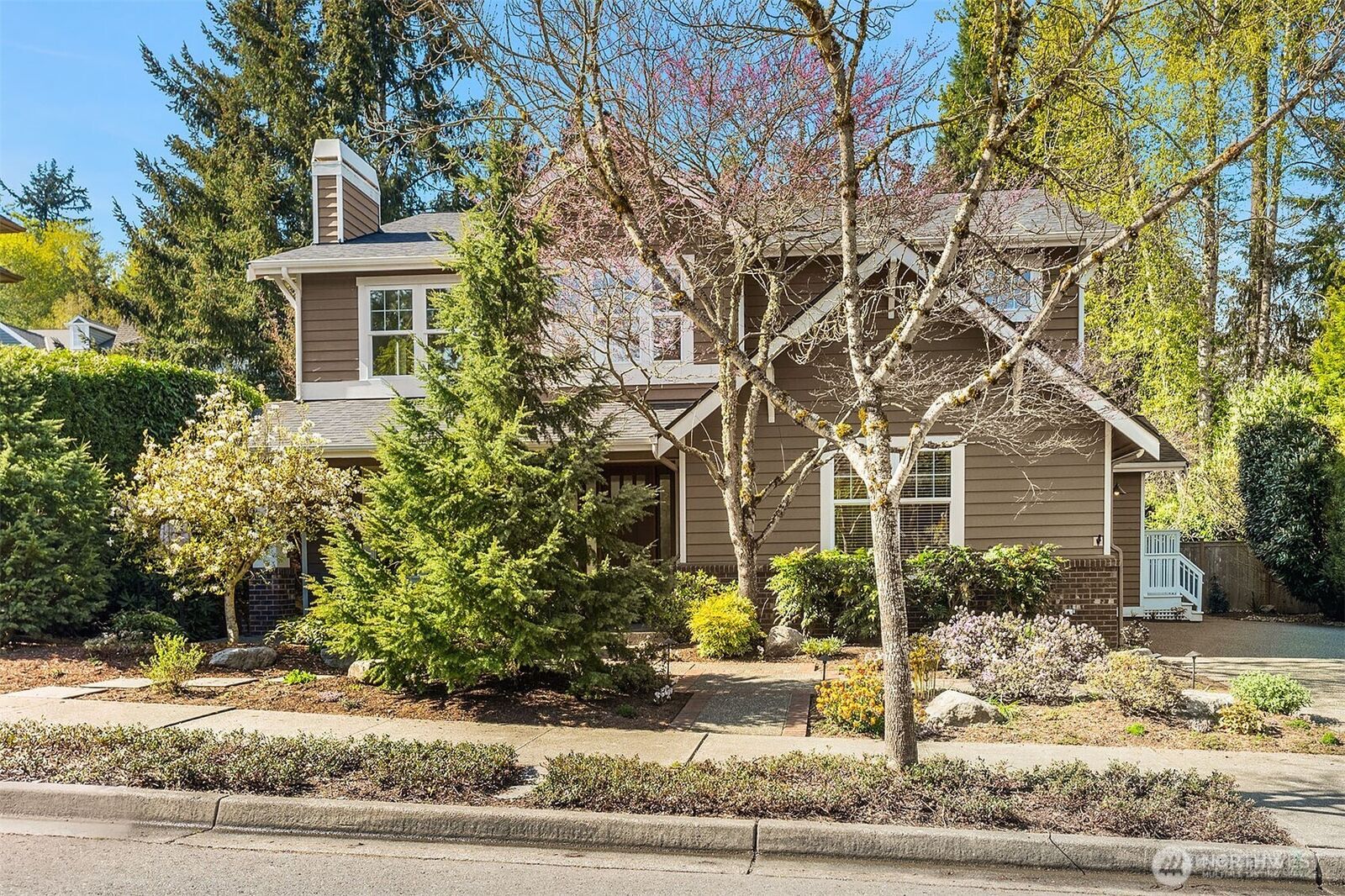 Property Photo:  16290 SE 48th Drive  WA 98006 