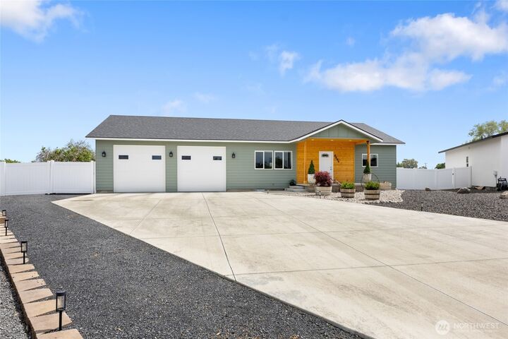 Property Photo:  6444  Rd 2.05  NE  WA 98837 