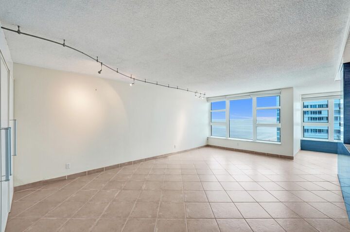Property Photo: 1620 S Ocean Boulevard 14-D FL 33062