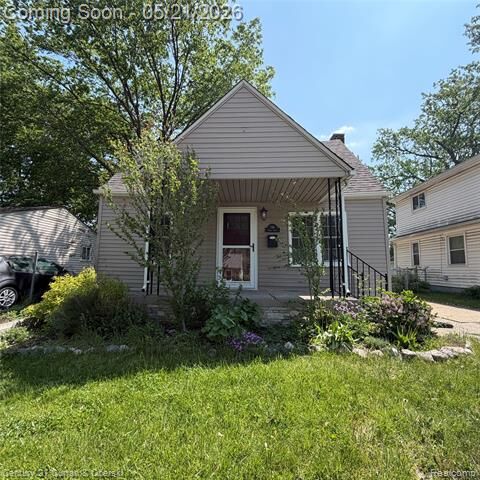 Property Photo:  2316 Harris Street  MI 48220 