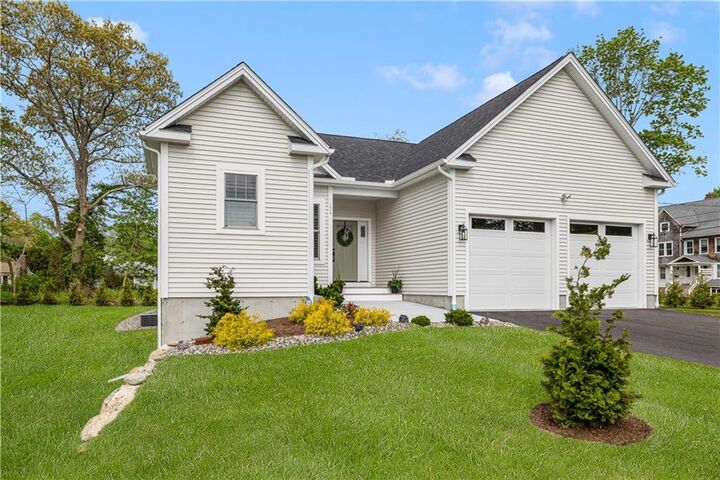 Property Photo: 124 Oak Street RI 02879