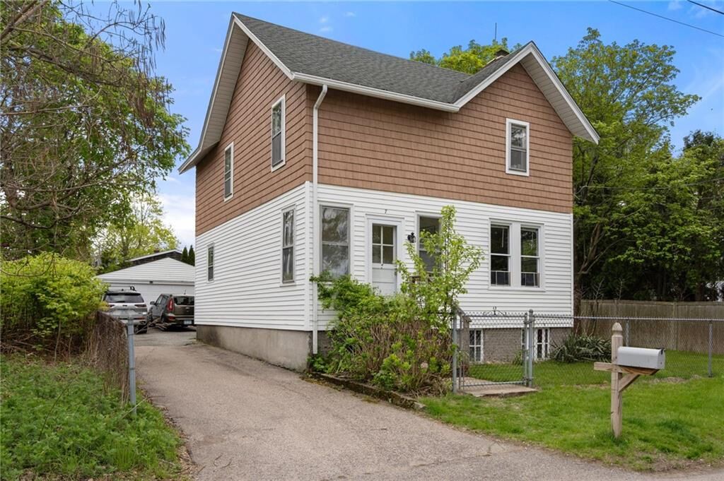 Property Photo:  7 Clarke Street  RI 02835 