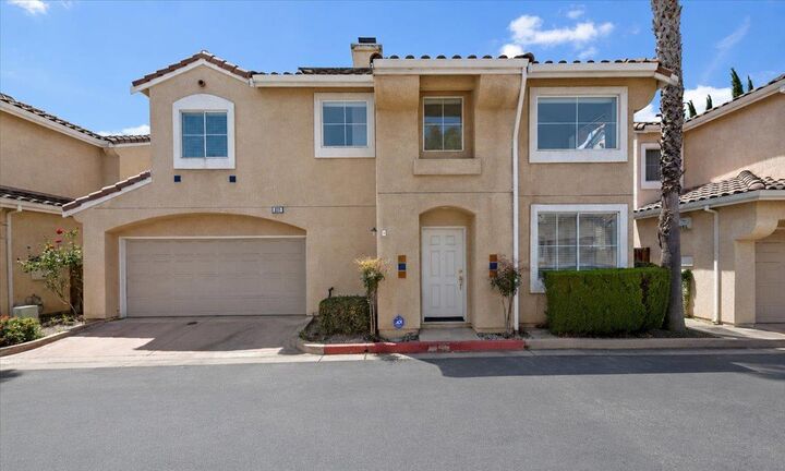 Property Photo:  835 Cane Palm Court  CA 95133 