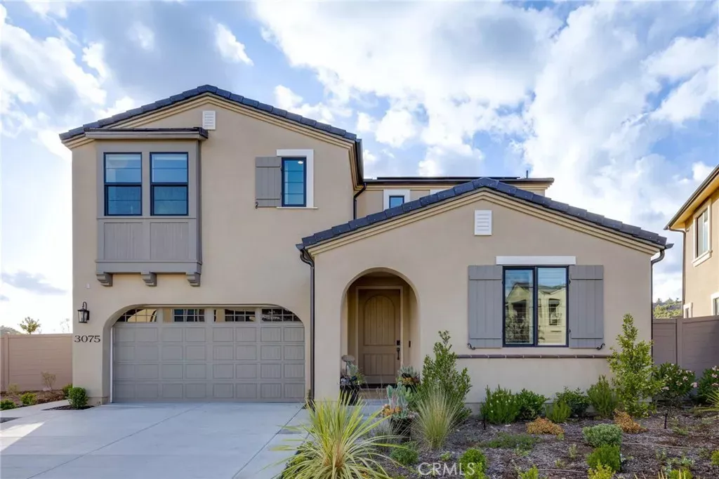 Property Photo:  3075 Rue De Latour  CA 92084 