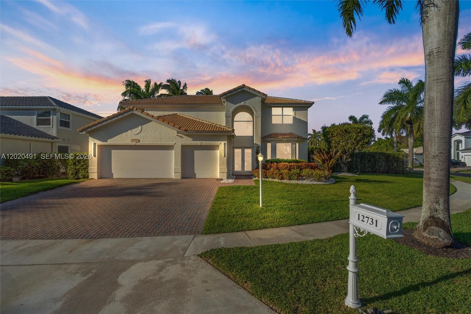 Property Photo:  12731 Yardley Dr  FL 33428 