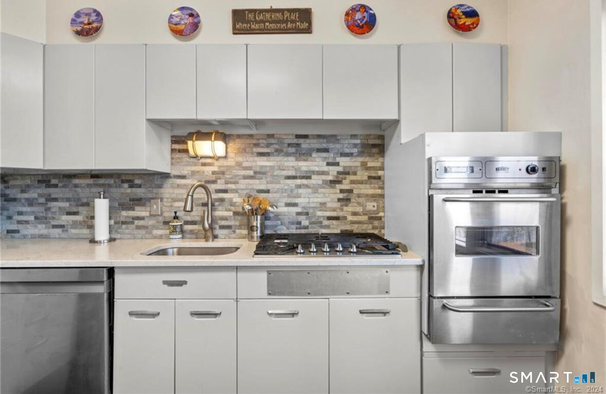 Property Photo: 64 North Lake Drive C2 CT 06517