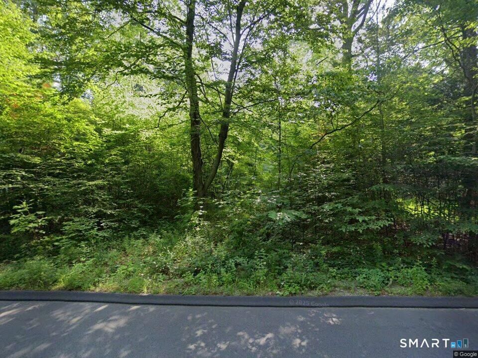 Property Photo:  70 Hiram Hill Road  CT 06468 