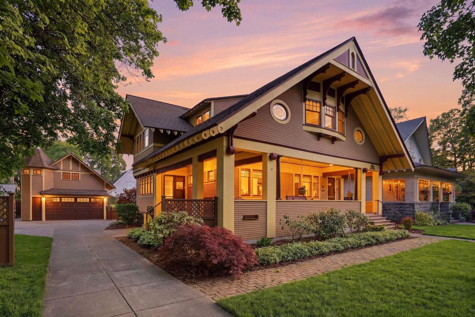 Property Photo: 319 W Waverly Pl WA 99205