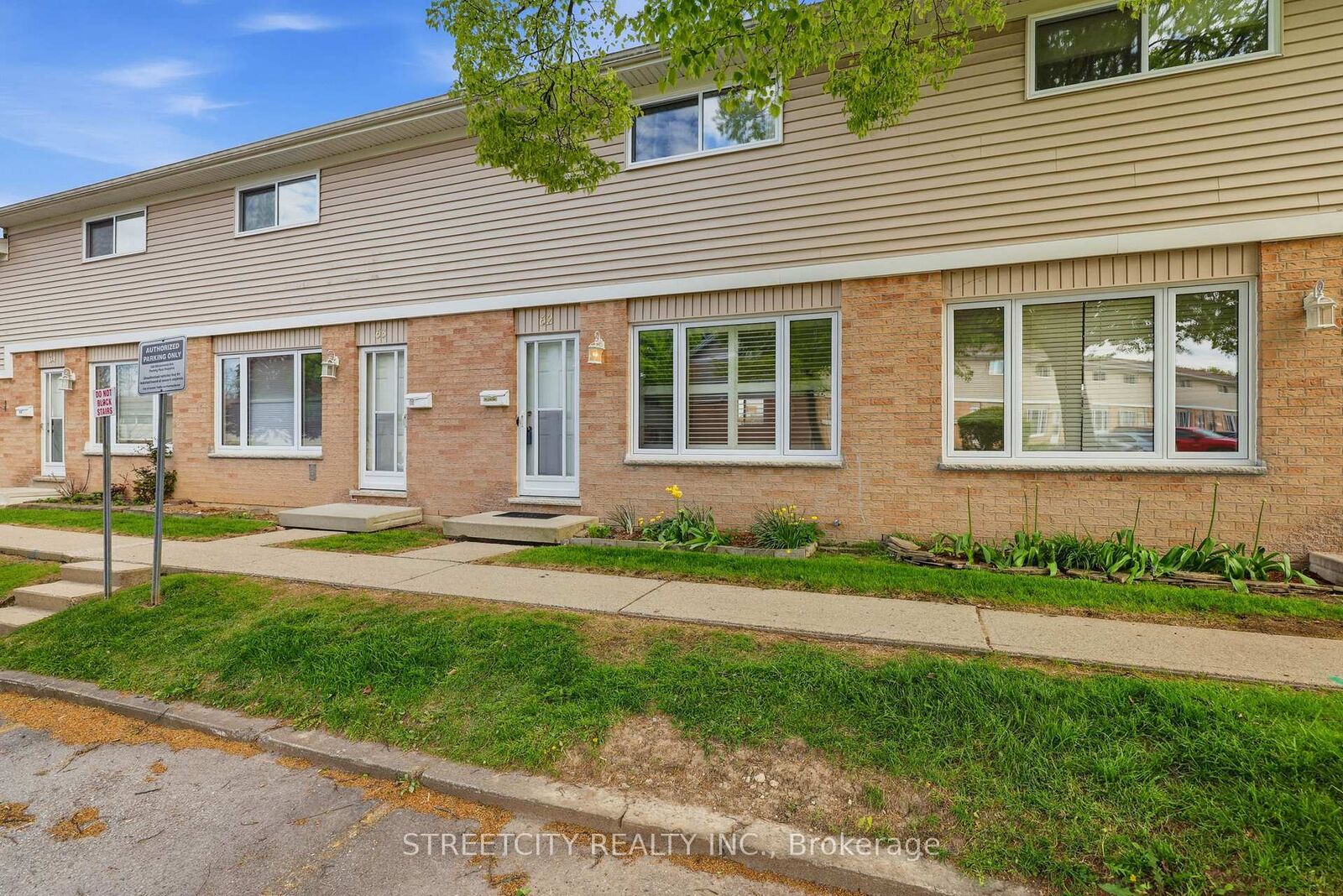 Property Photo: 320 Westminster Avenue 62 ON N6C 5H5