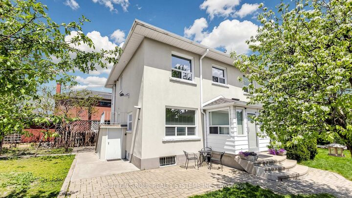 Property Photo: 114 Rosemount Avenue ON M6H 2M7