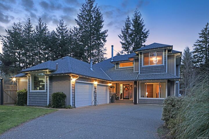 Property Photo:  1669 Essex Pl  BC V9M 4C6 