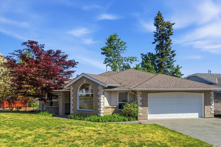 Property Photo: 2024 Placid Cres BC V9R 6P9