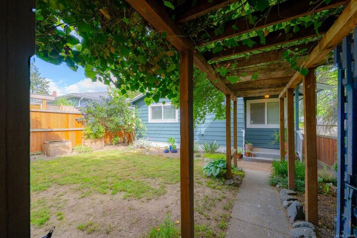 Property Photo:  1040 Moyse Cres  BC V9S 2G6 