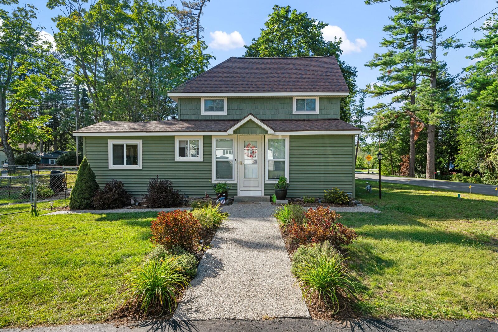 Property Photo: 3401 Poplar Street MI 49749
