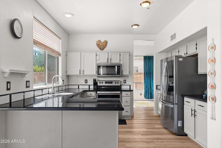 Property Photo: 14897 N 97th Place AZ 85260