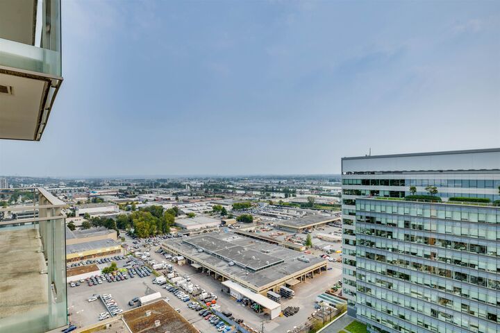 455 SW Marine Drive 3003 — photo 1