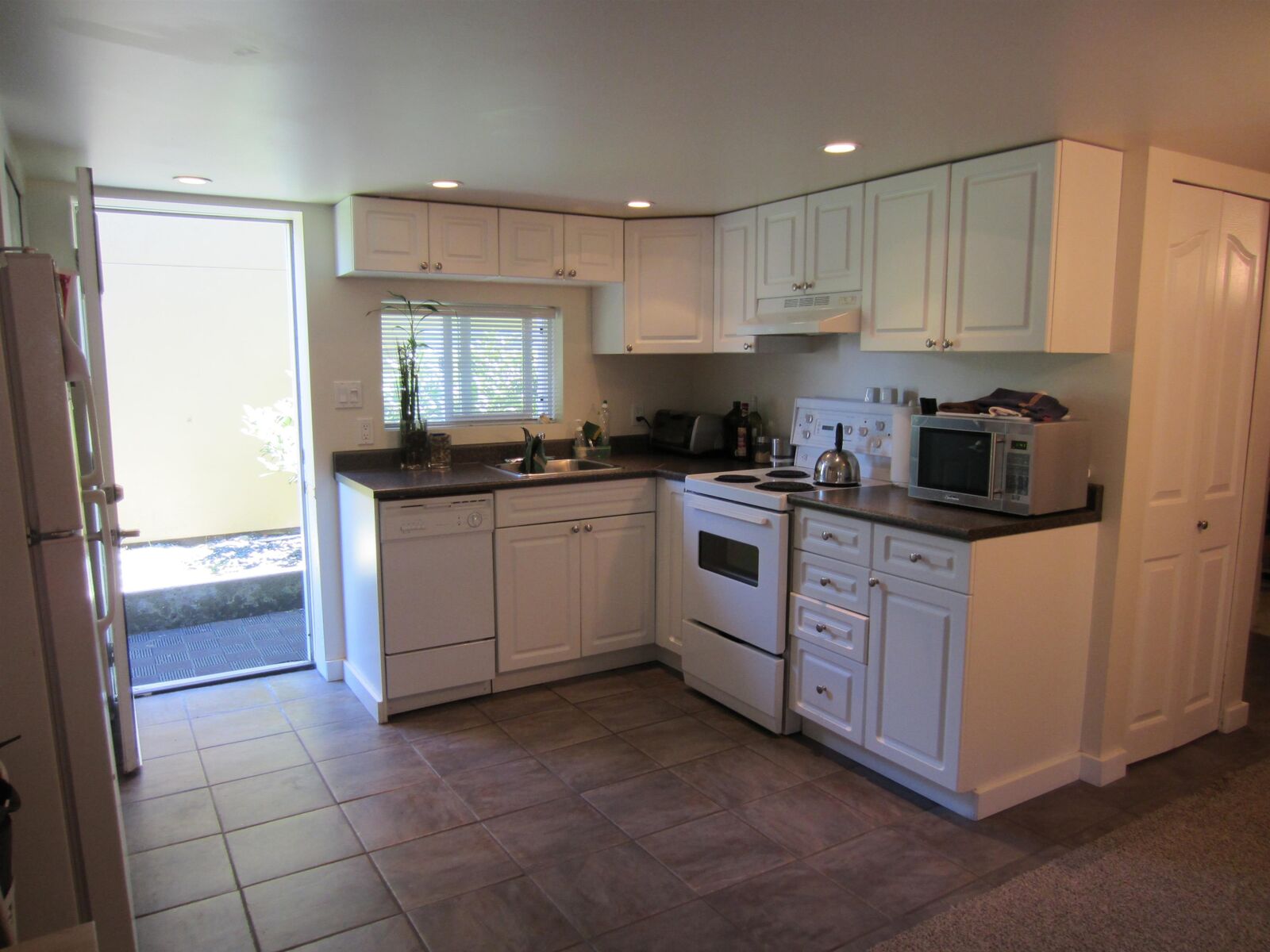 Property Photo:  345X W 18th Avenue  BC V6S 1A7 