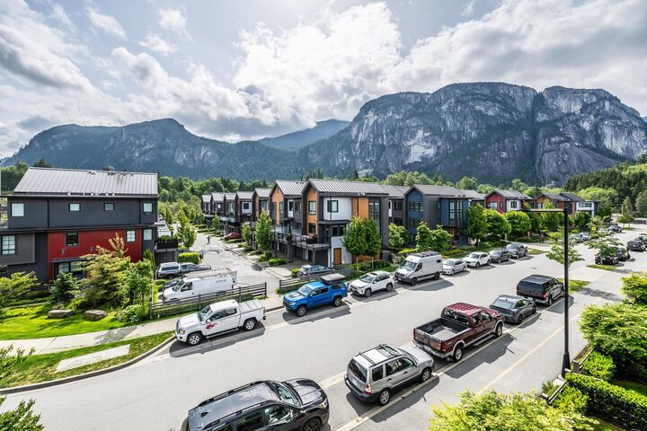 Property Photo: 38036 Keel Way BC V8B 2A1