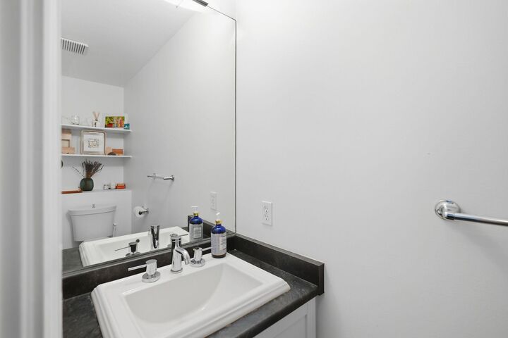Property Photo: 2510 W 4th Avenue BC V6K 1P6