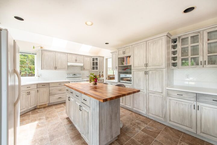 Property Photo:  5656 Cook Place  BC V7Z 0M7 