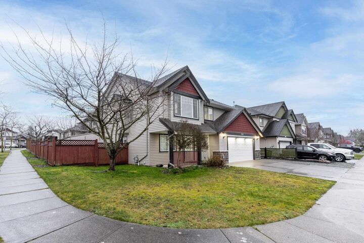 Property Photo:  2886 Boxcar Street  BC V4X 2S5 