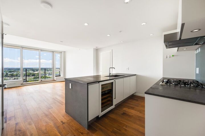Property Photo:  8588 Cornish Street 1705  BC V6P 0C1 