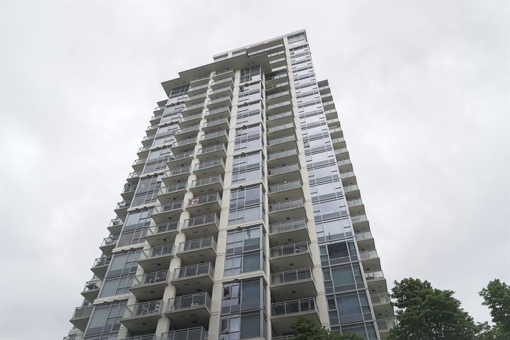 608 Belmont Street 1705 — photo 1