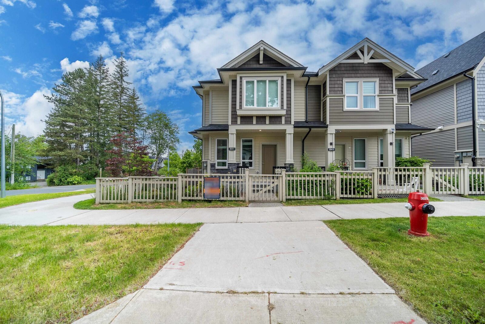 Property Photo: 20411 76 Avenue BC V2Y 3T1