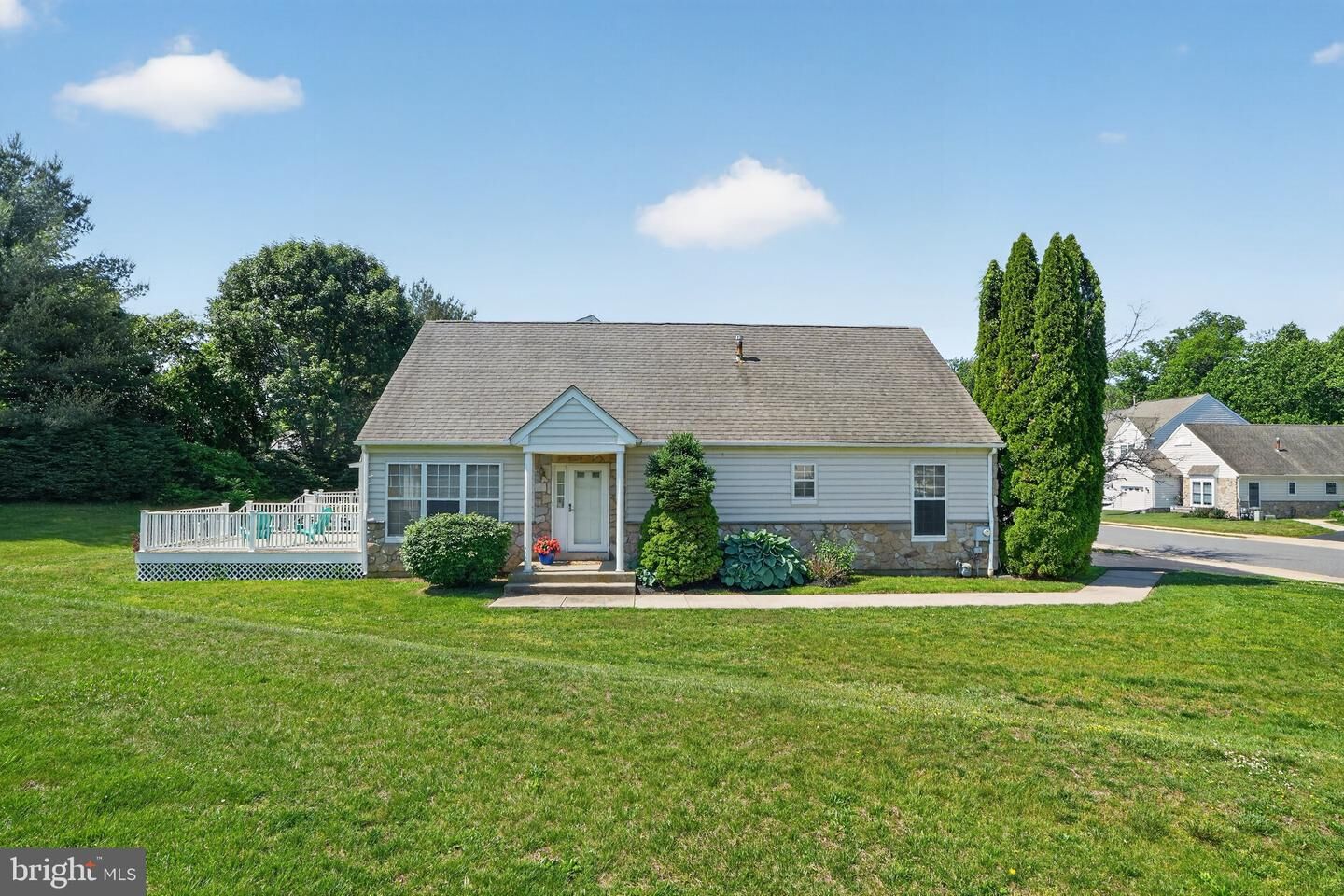 Property Photo:  4201 Chatham Circle  PA 19014 
