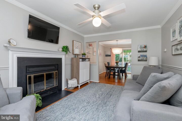 Property Photo:  3113 Calloway Court  VA 22192 