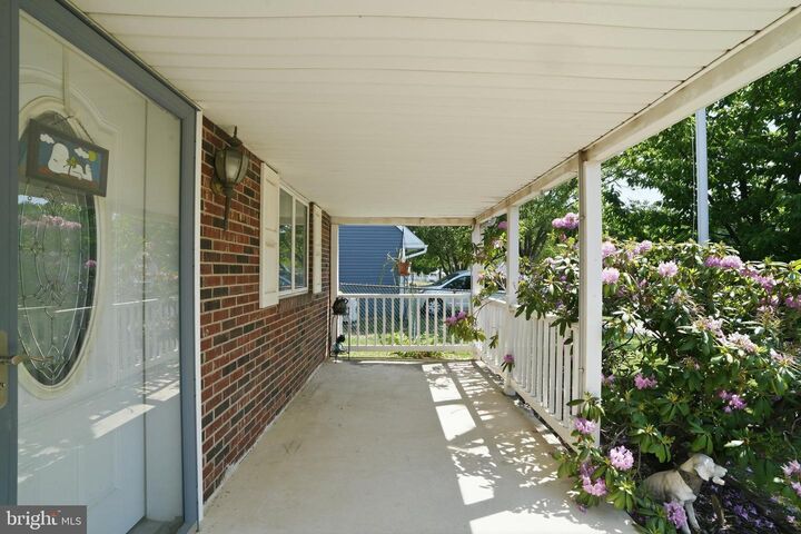 Property Photo:  9 Violet  PA 19057 