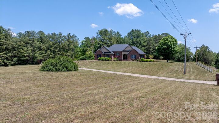 Property Photo:  2201 Teague Town Road  NC 28681 