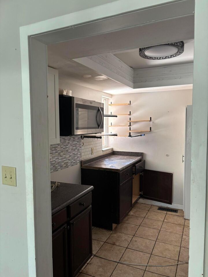 Property Photo:  121 W Ticonderoga Drive  OH 43081 