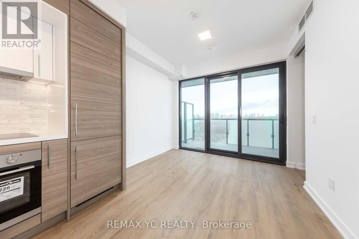 Property Photo:  29 Green Trail Court 2109  ON M2K 0J9 