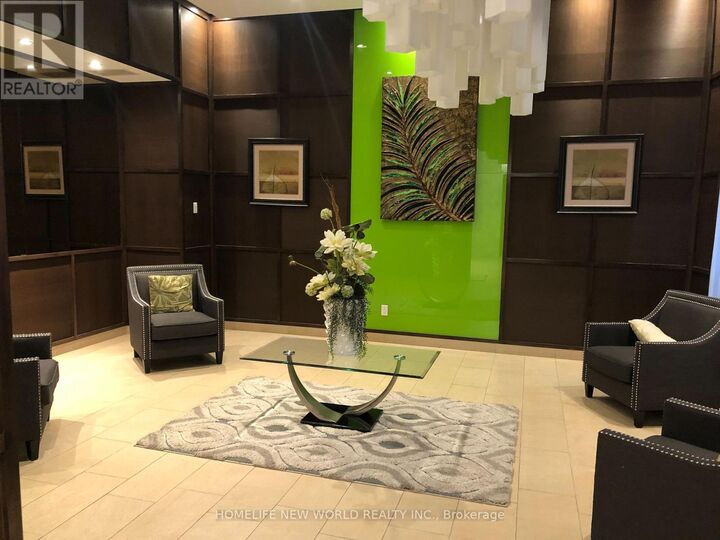 Property Photo: 5740 Yonge Street 1804 ON M2M 0B1