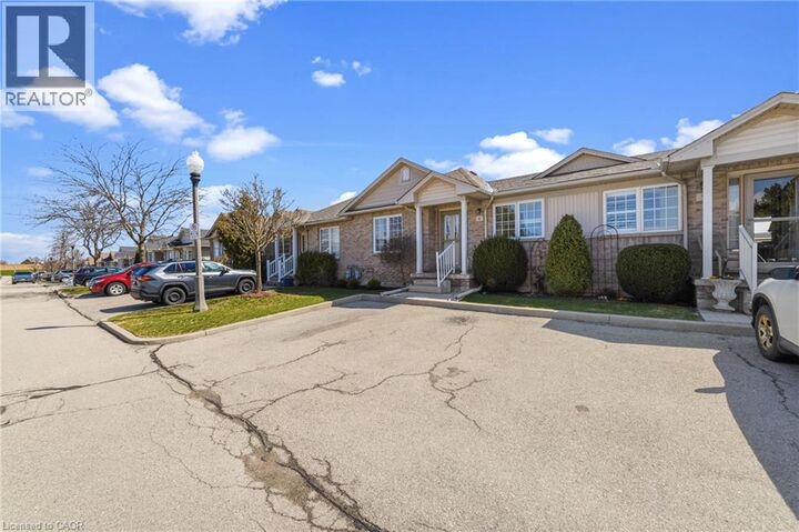 Property Photo:  24 Kenyon Crescent 6  ON L3M 5S4 