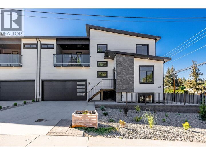 701 McClure Road — photo 1