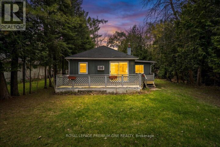 Property Photo: 40 45th Street North ON L9Z 1Z3