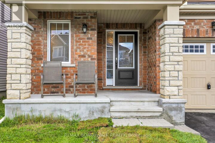 Property Photo:  340 Sweetclover Way  ON K4A 1E6 