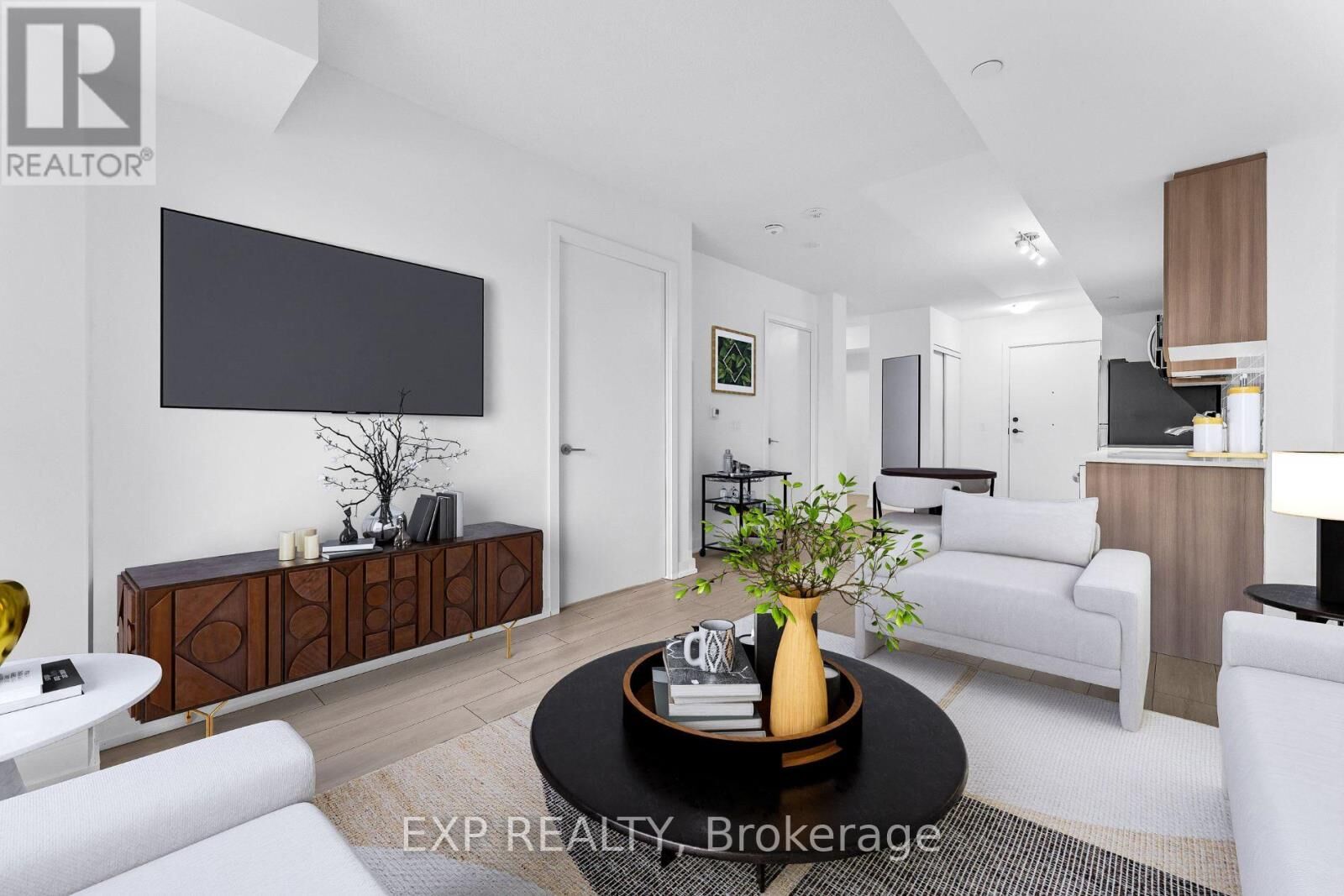 Property Photo:  556 Marlee Avenue 221  ON M6B 0B1 