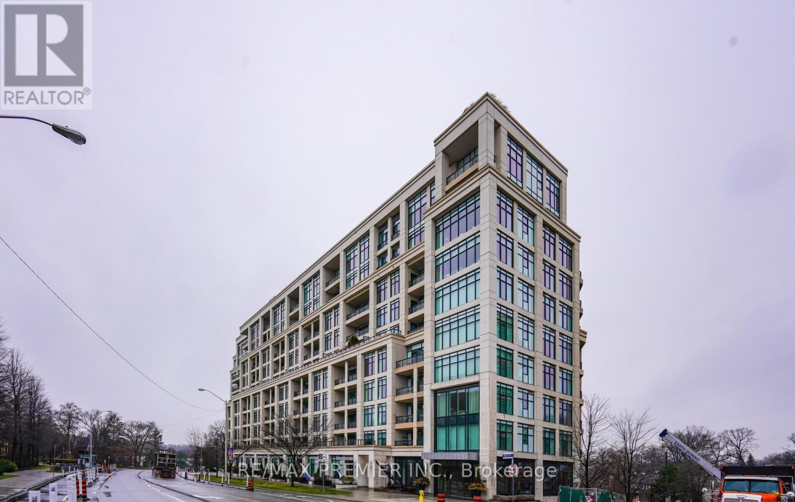 Property Photo: 2 Old Mill Drive 303 ON M6S 0A2