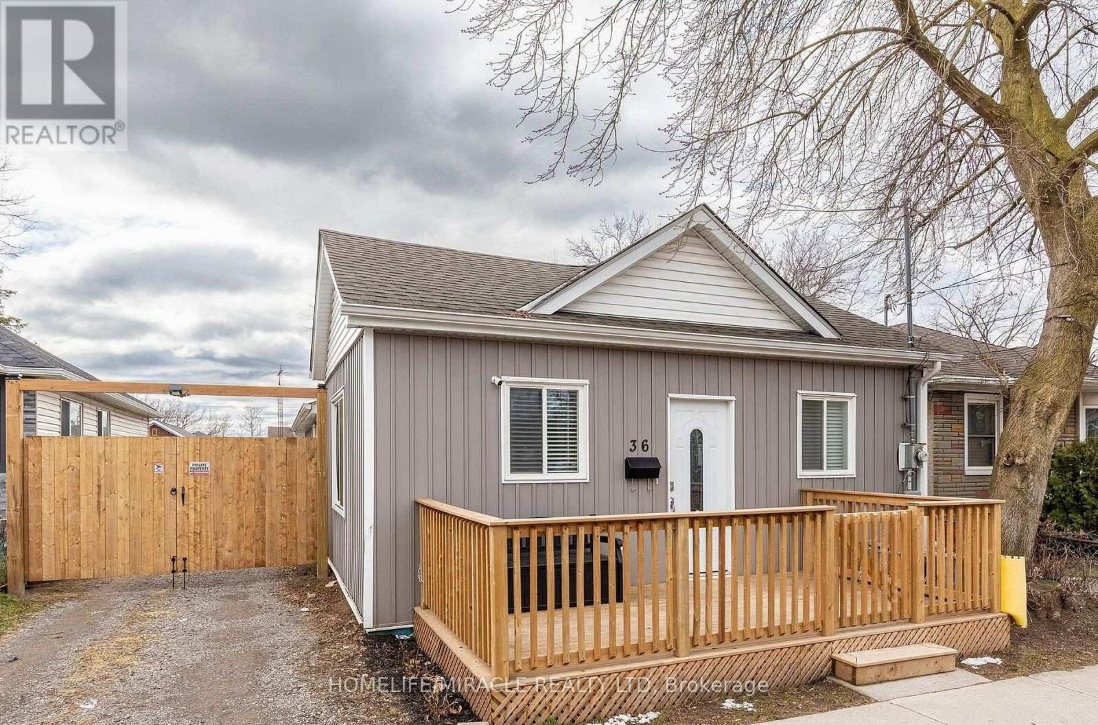 Property Photo:  36 Division Street  ON L2R 3G2 