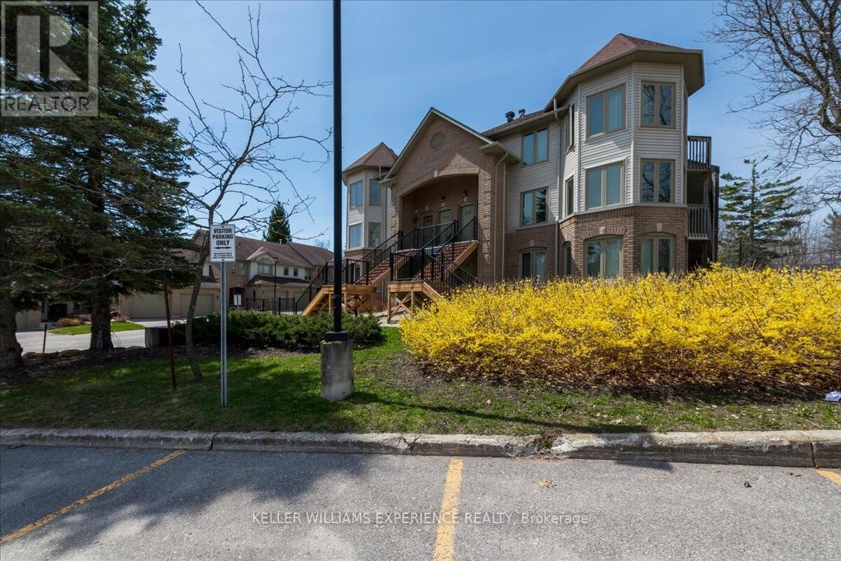 Property Photo:  492 Laclie Street 204  ON L3V 7V2 