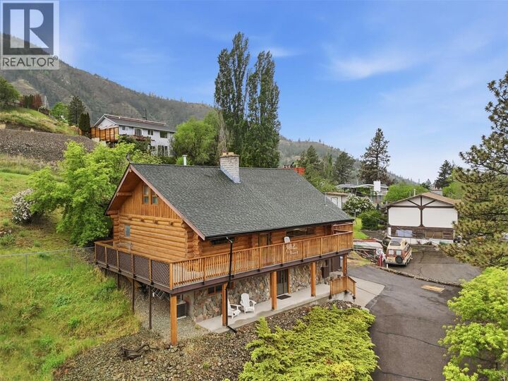 Property Photo:  1135 Clearview Drive  BC V2C 5E6 
