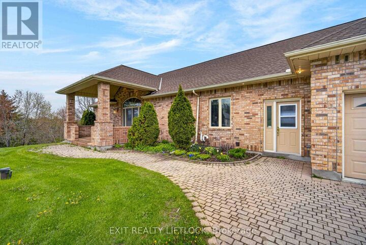 Property Photo:  2045 Campbell Avenue  ON K9J 0E5 