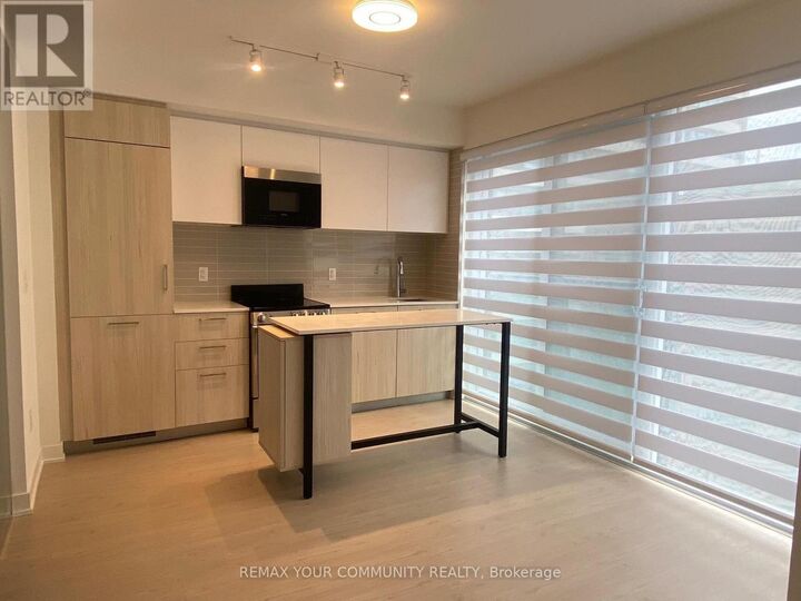 Property Photo:  65 Mutual Street 901  ON M5B 0E5 
