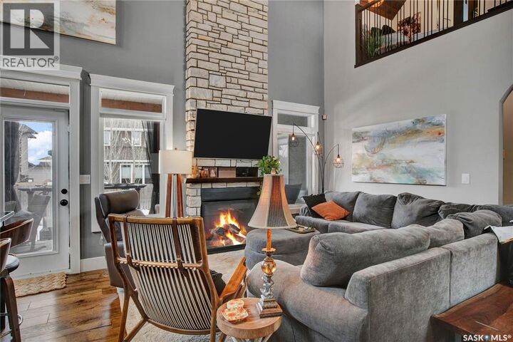 Property Photo:  522 Hastings Crescent  SK S7V 0E2 