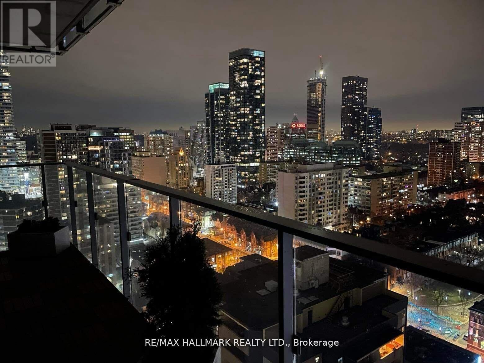Property Photo:  50 Wellesley Street East 2904  ON M4Y 0C8 