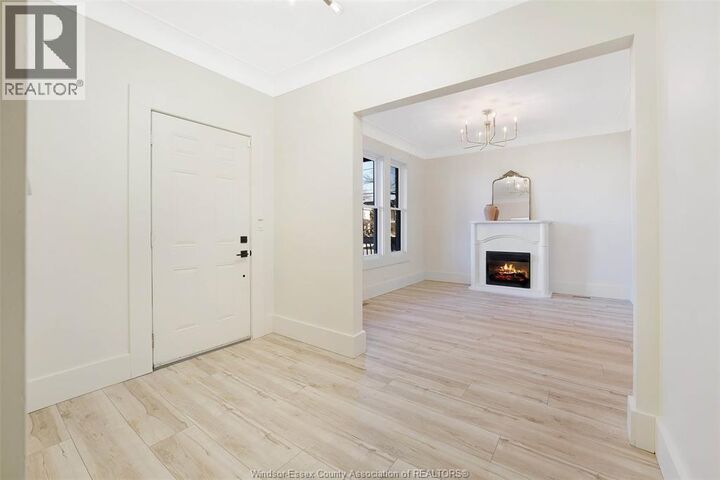 Property Photo:  785 Hall Main  ON N9A 2L9 